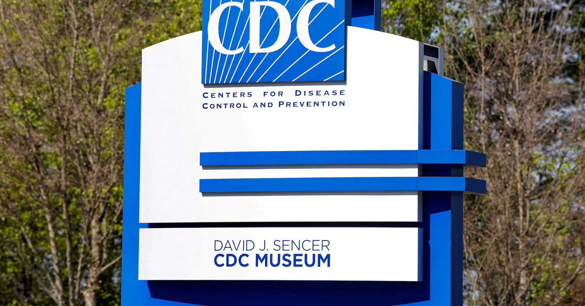 U.S. death rate drops to post-pandemic low, but flu fatalities surge to 15-year high
