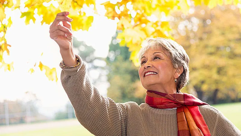 Bright days, sharper minds: Daytime light exposure linked to lower dementia risk