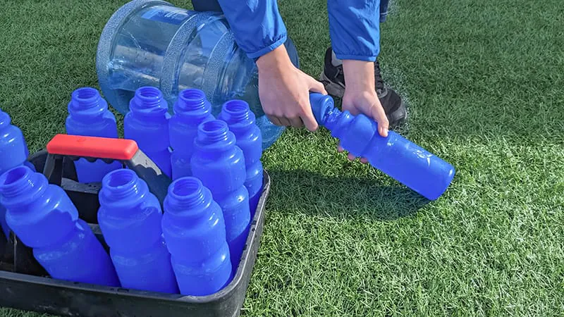 FIFA's mandatory hydration breaks at the 2026 World Cup: smart medicine or game disruption?
