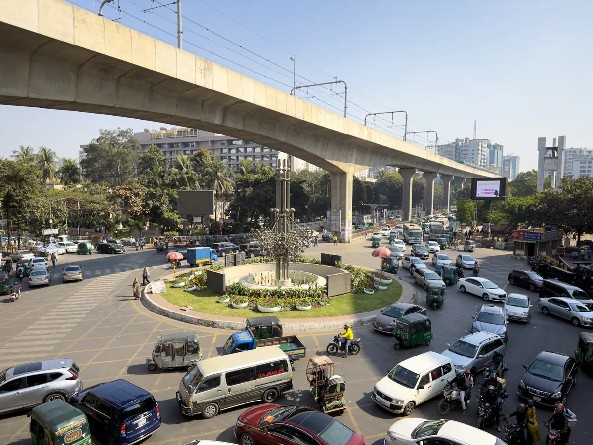 Bangladesh's volunteer first-responder pilot is cutting road crash deaths — and it's scalable