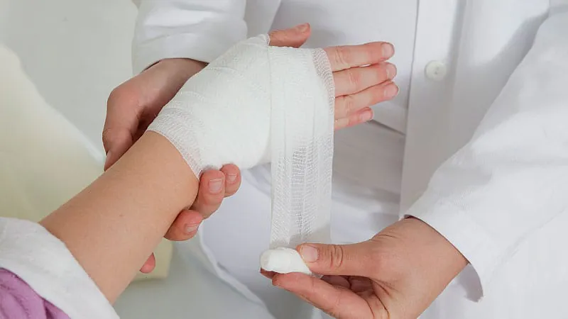 Firework injuries in kids: Boys and teens bear the brunt