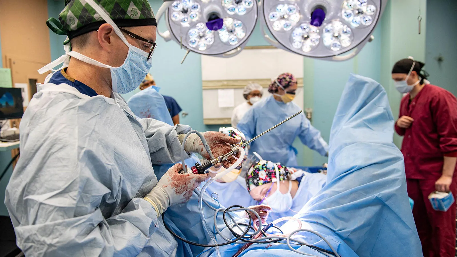 ACOG now strongly recommends removing fallopian tubes to slash ovarian cancer risk