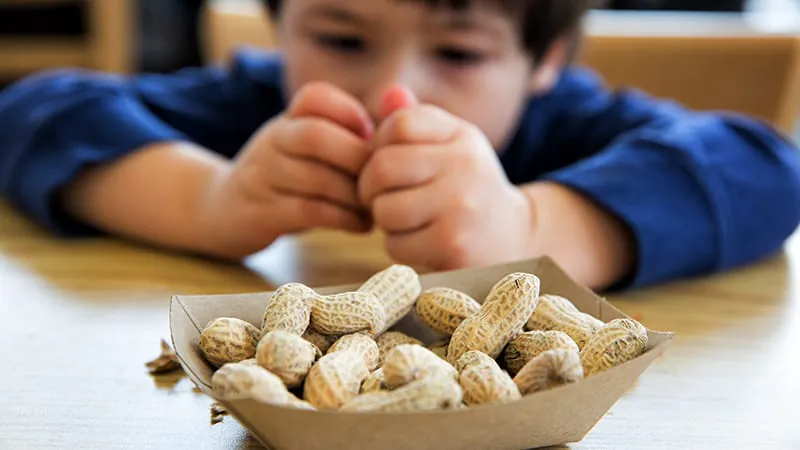 Race and health literacy shape which kids outgrow food allergies