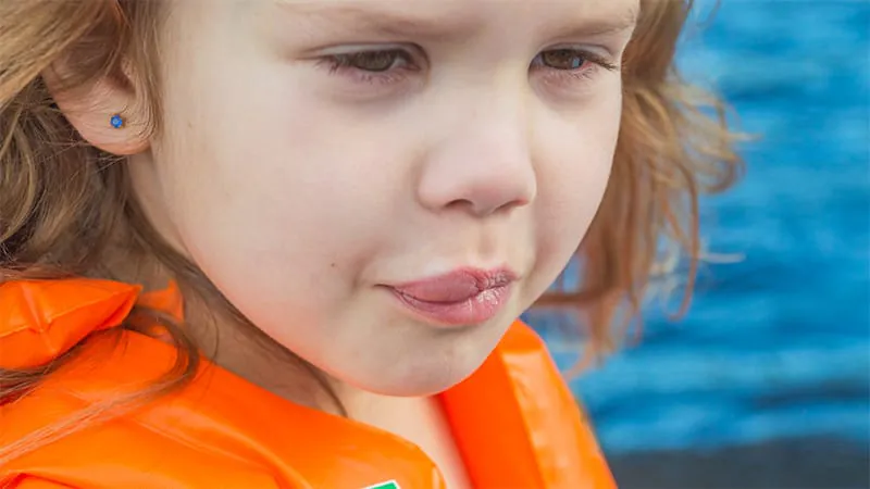 Bee and wasp sting allergy treatment proves safe and lasting for kids