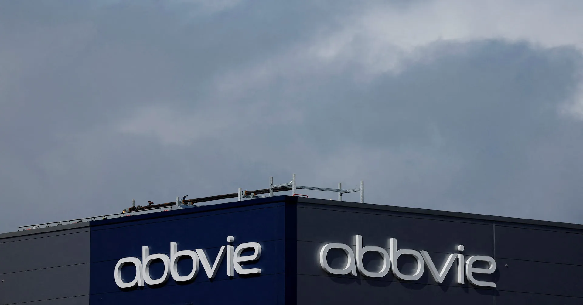 AbbVie's etentamig cuts disease progression and death risk by 60% in multiple myeloma trial