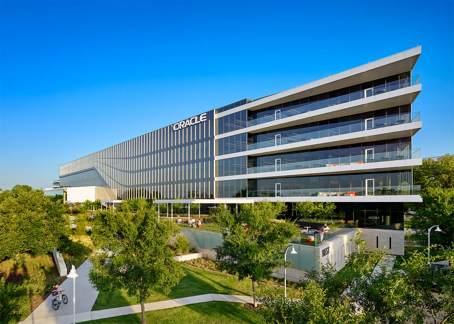 Oracle brings its clinical AI agent to nurses — and it's already cutting charting time