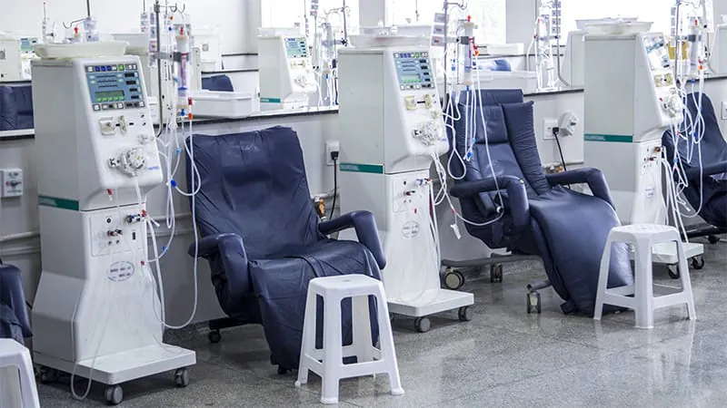 Dialysis patients face high fall risk — and most tumbles happen at home