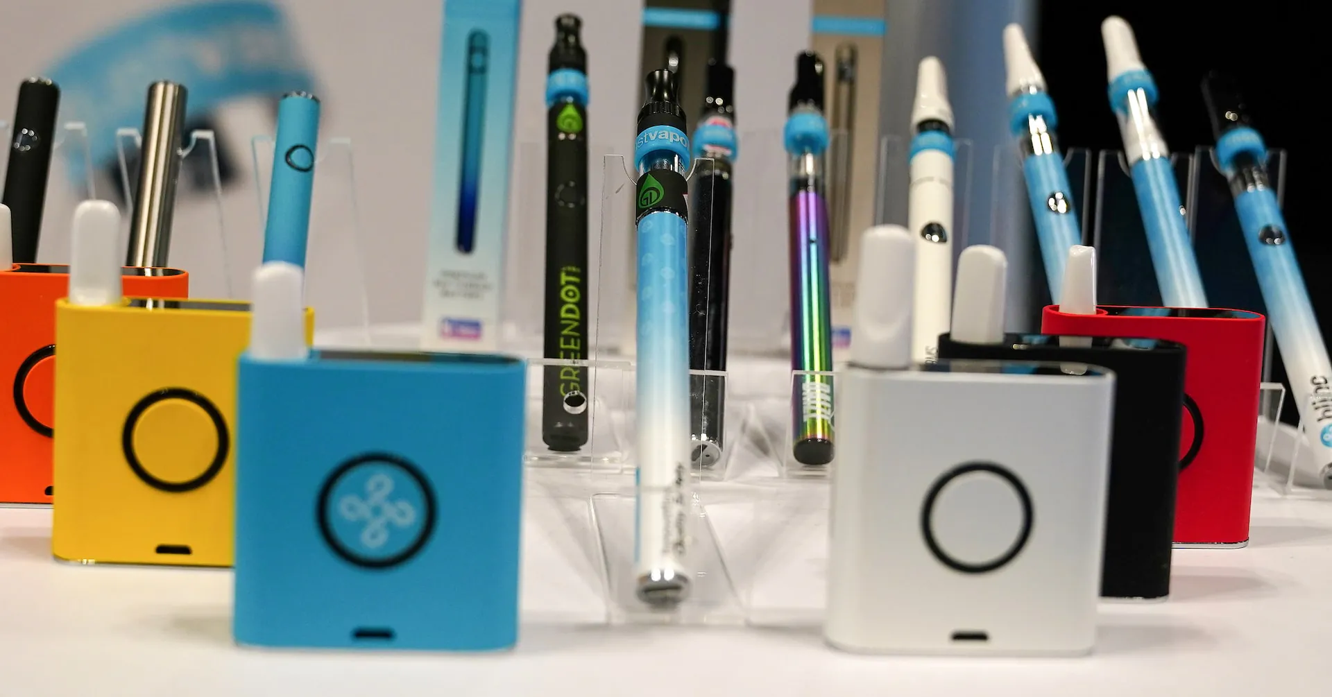 FDA set to fast-track approvals for vaping products and nicotine pouches