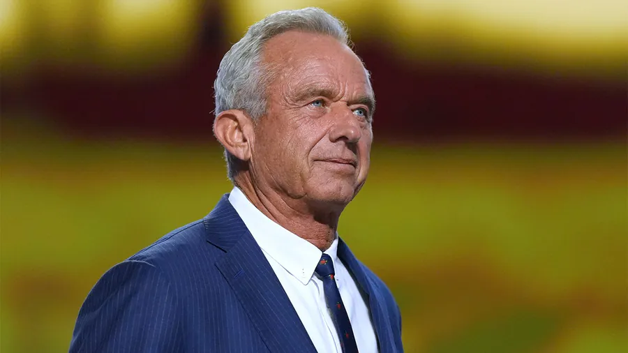 RFK Jr. faces ethics scrutiny over quietly altered financial disclosure