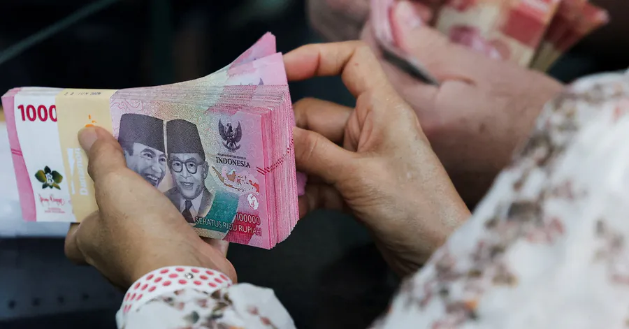 Indonesia bails out its massive single-payer health insurer with $1.1 billion lifeline