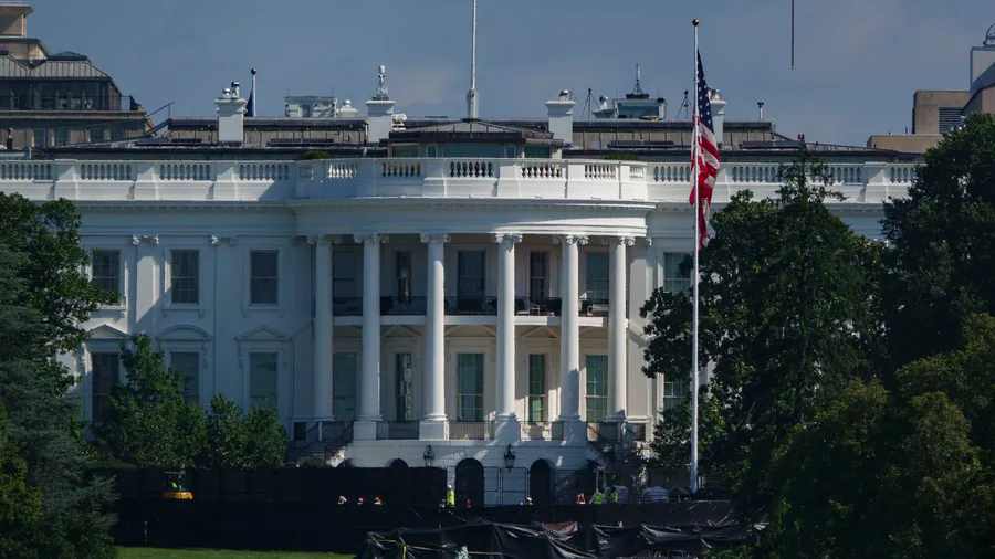 White House on alert as Russia investigates suspected pneumonic plague death