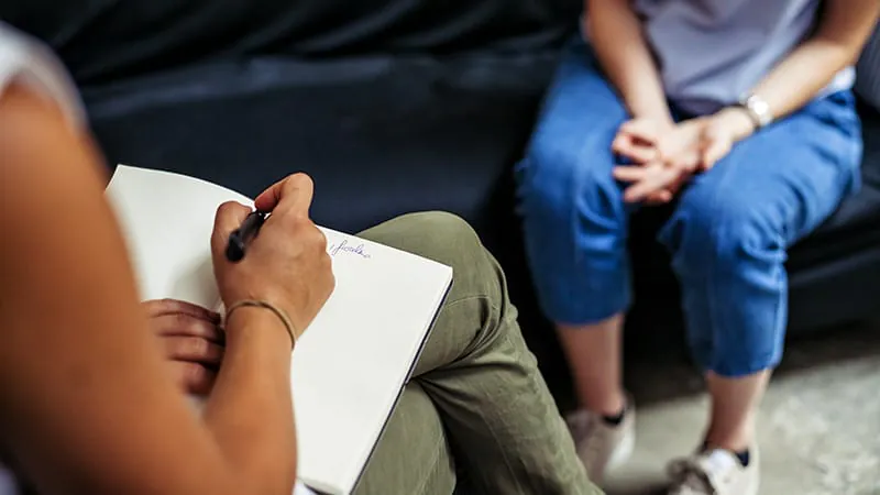 Early psychotherapy for depression may cut cancer mortality risk by 21%
