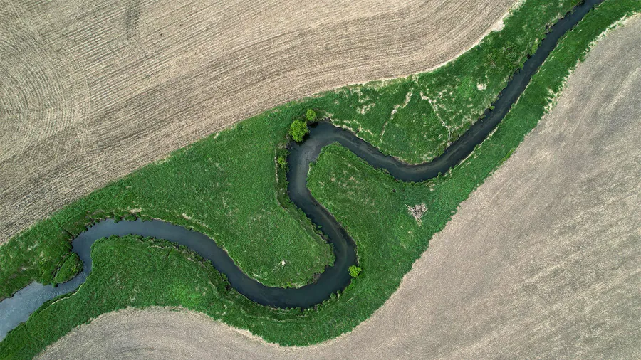 Iowa's cancer crisis and dirty water are now front-and-center in the 2026 midterms