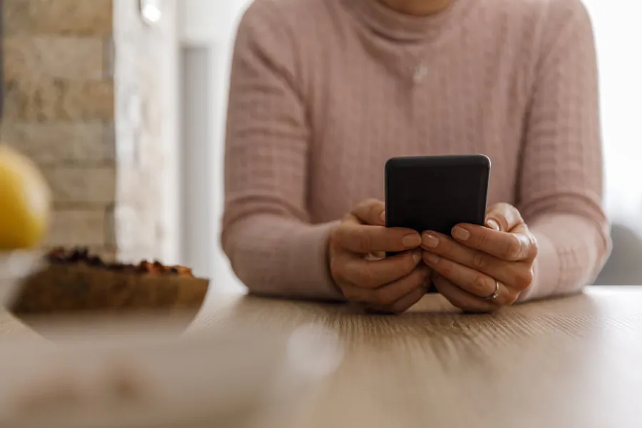 Mental health "ghost networks" leave insured patients struggling to find care
