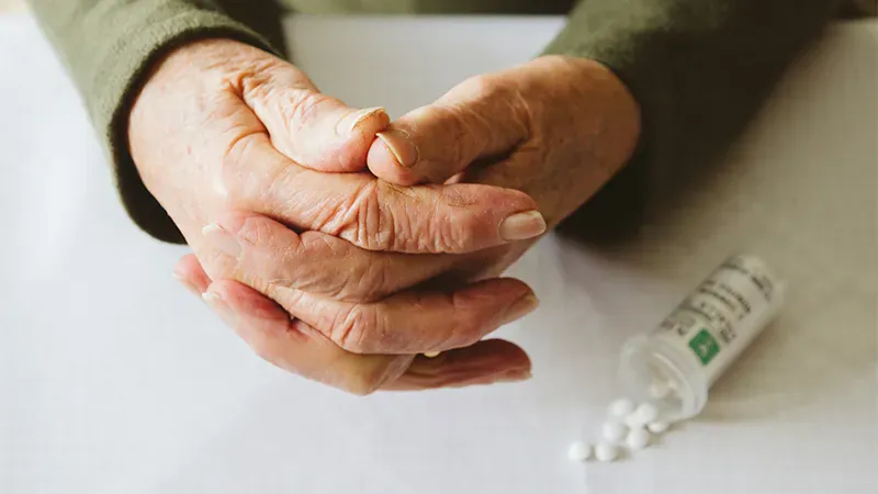 Opioid use is surprisingly common among older adults with rheumatic disease