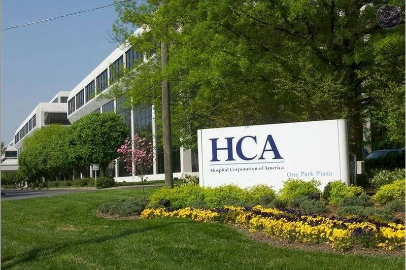 HCA Healthcare beats Q3 estimates but braces for payer mix pain ahead